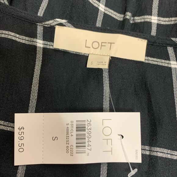 NWT Loft windowpane peplum wrap top - Picture 7 of 8